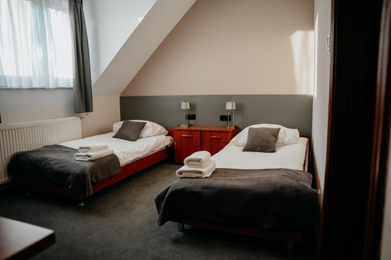 Hotel Resident Nowa Sarzyna Eksteriør bilde
